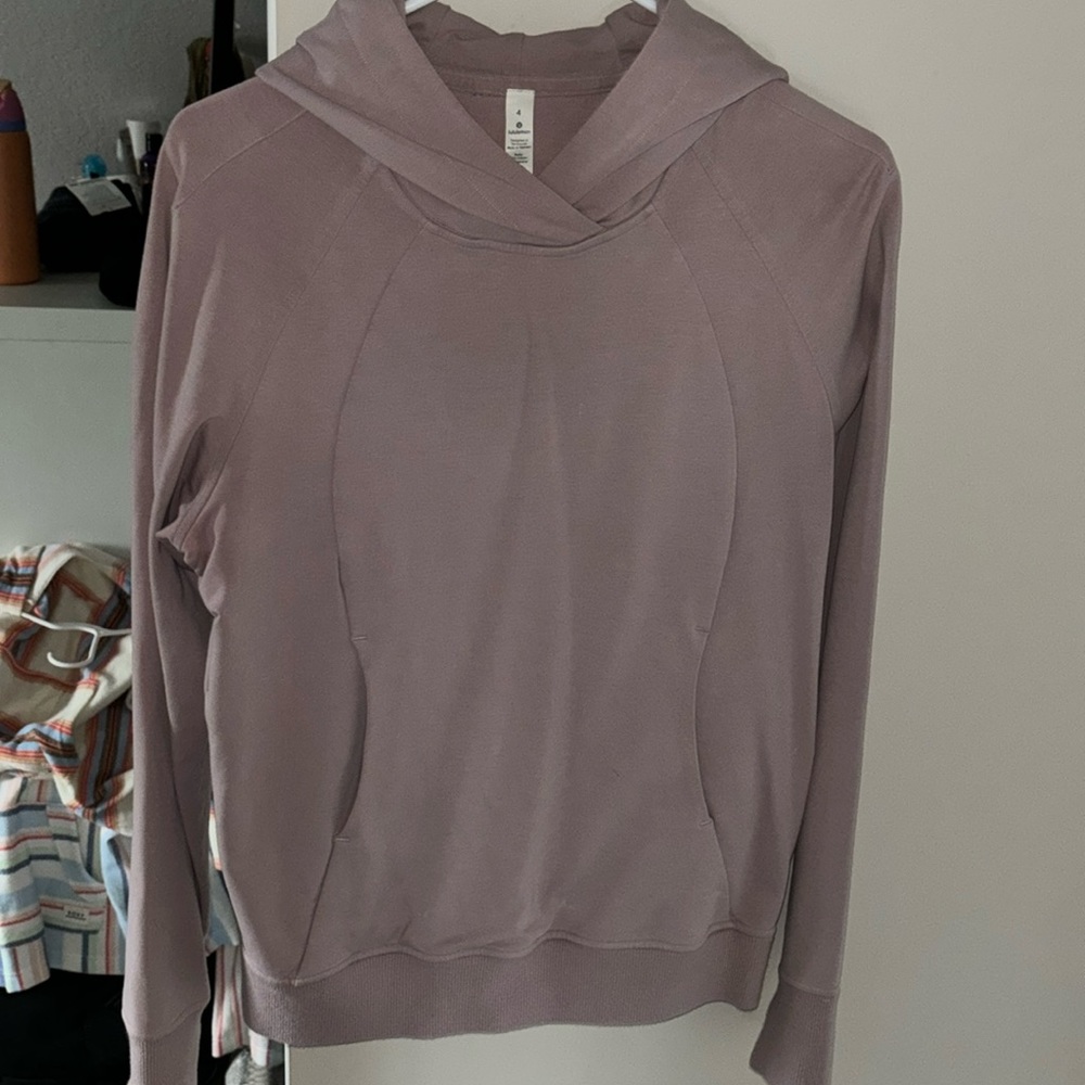 Lululemon Sweatshirt